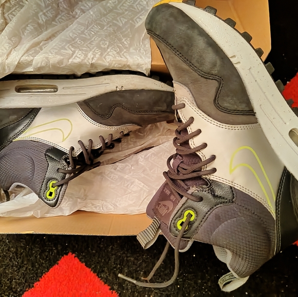 Nike airmax hightop sneakers - Picture 3 of 12